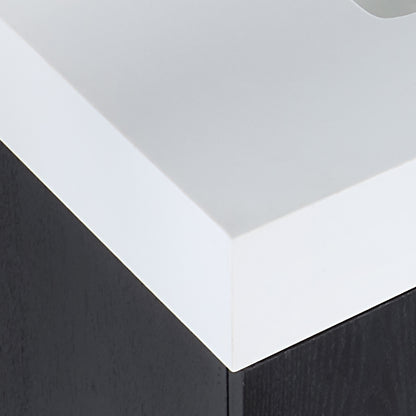 {{ product_title }} by {{ product_vendor }}