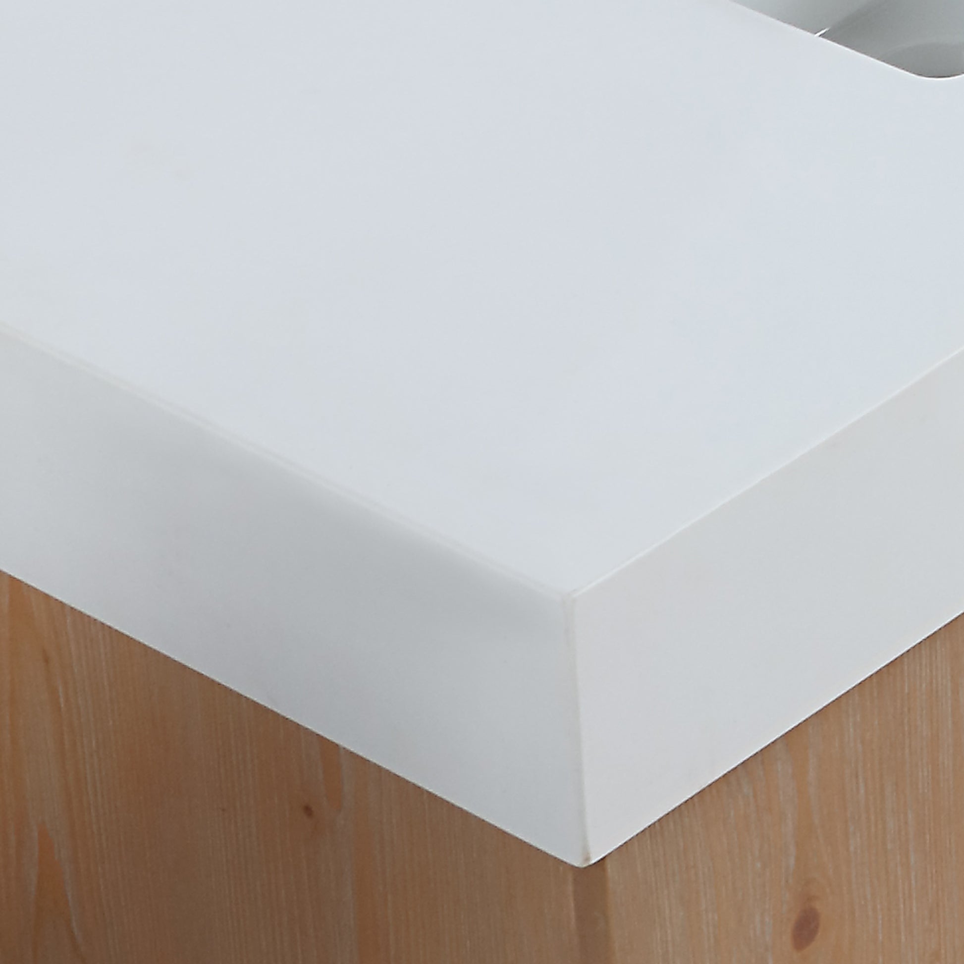{{ product_title }} by {{ product_vendor }}